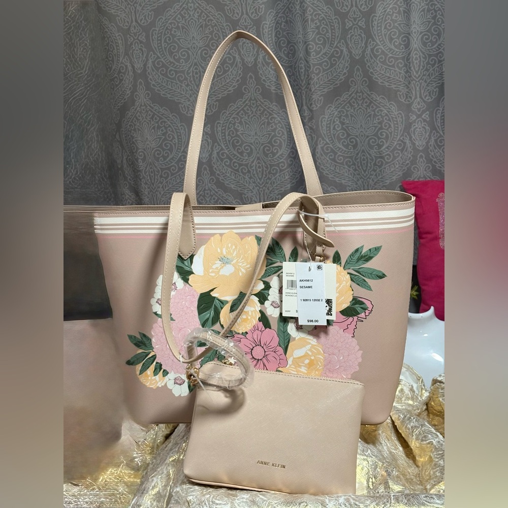 Anne Klein Bonded Large Tote with Pouch - Picture 12 of 17